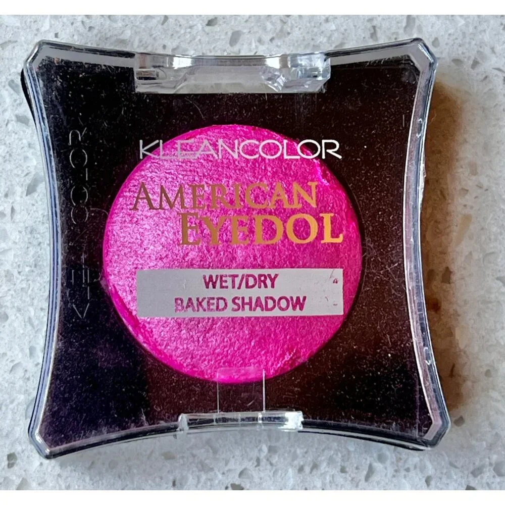 Kleancolor American Eyedol Wet/Dry Baked Eyeshadow Set Burgundy & Fuchsia